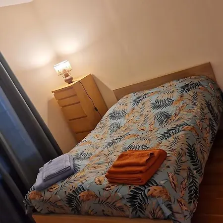 Apartment Large Near Orly Paris 4 A 6 Personnes Thiais