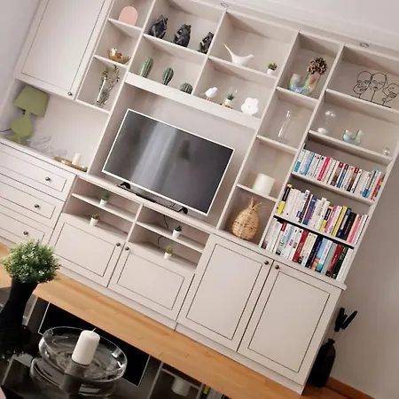 Large Near Orly Paris 4 A 6 Personnes *